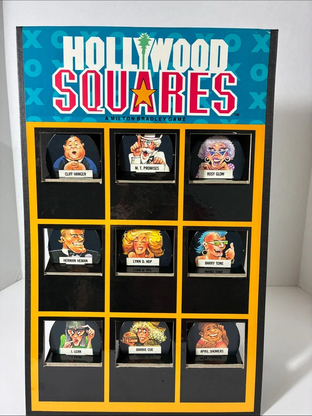 1986 HOLLYWOOD SQUARES BOARD GAME